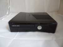 Xbox 360 używany w dobrym stanie + 2 pady + 3 gry, Kraków