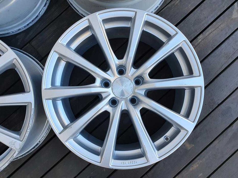 Felgi Brock 19cali Tesla X Honda Pilot Acura MDX 5x120 nr9040