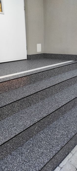 kamienny dywan tarasy schody balkony