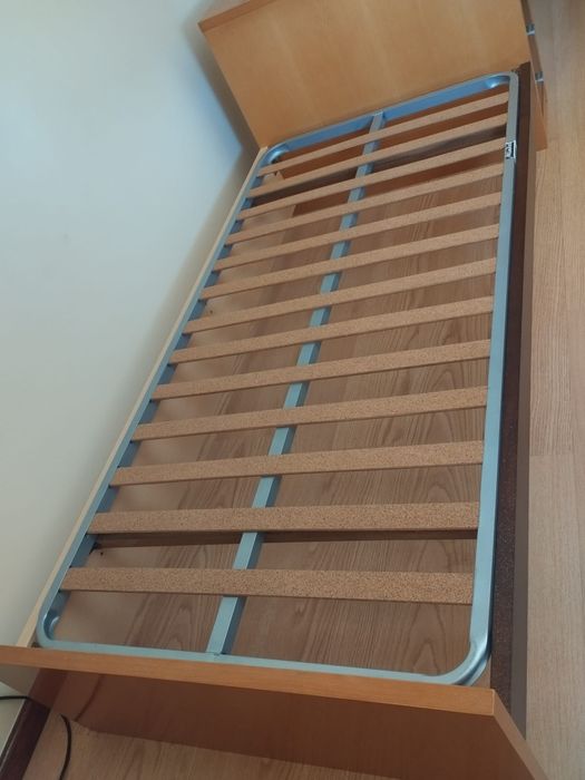 Cama de solteiro