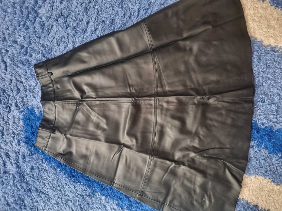 Продам спідницю ZARA