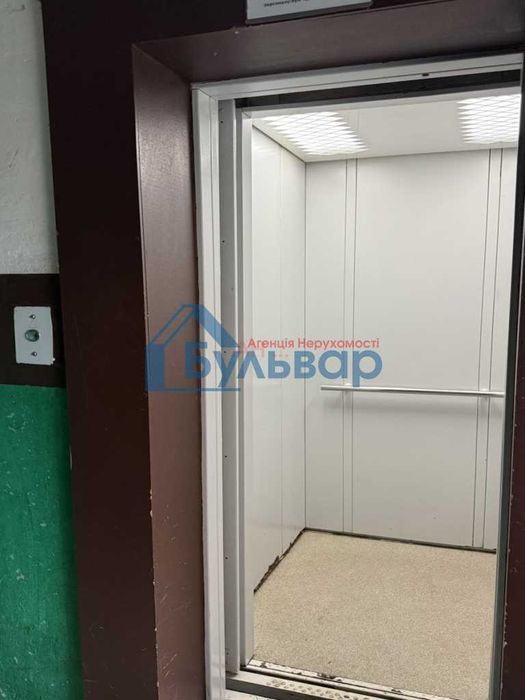 Кімната 20м2, поверх 3/9, Поділ