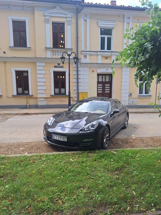 Porsche panamera 4s  970