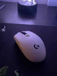 продам новую мышку от Logitech G305