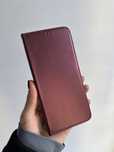 Etui zamykane burgundy do OPPO A80 5G