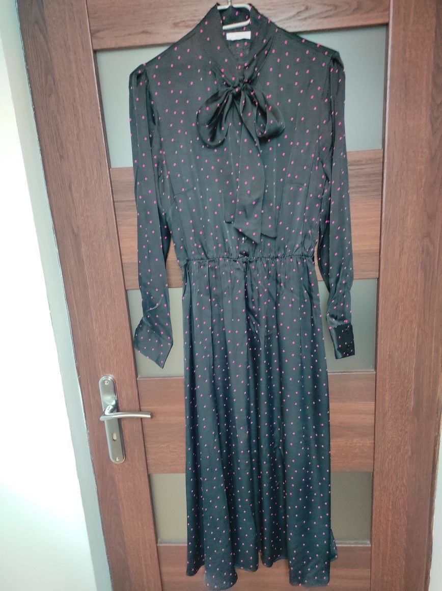 Sukienka 100% wiskozy Reserved M midi czarna groszki