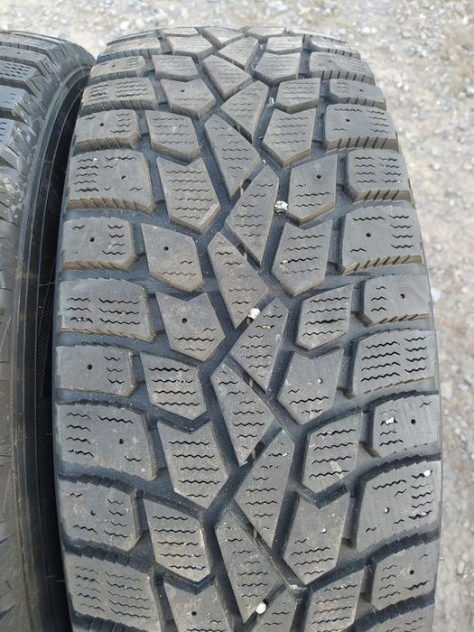 Sumitomo ice edge    225/60 R18 100T   2szt  7mm  BDB Stan