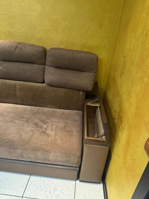 Продам розкладний диван