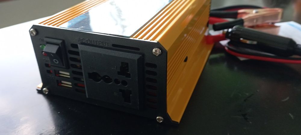 Инвертор 12-220В 4000Вт