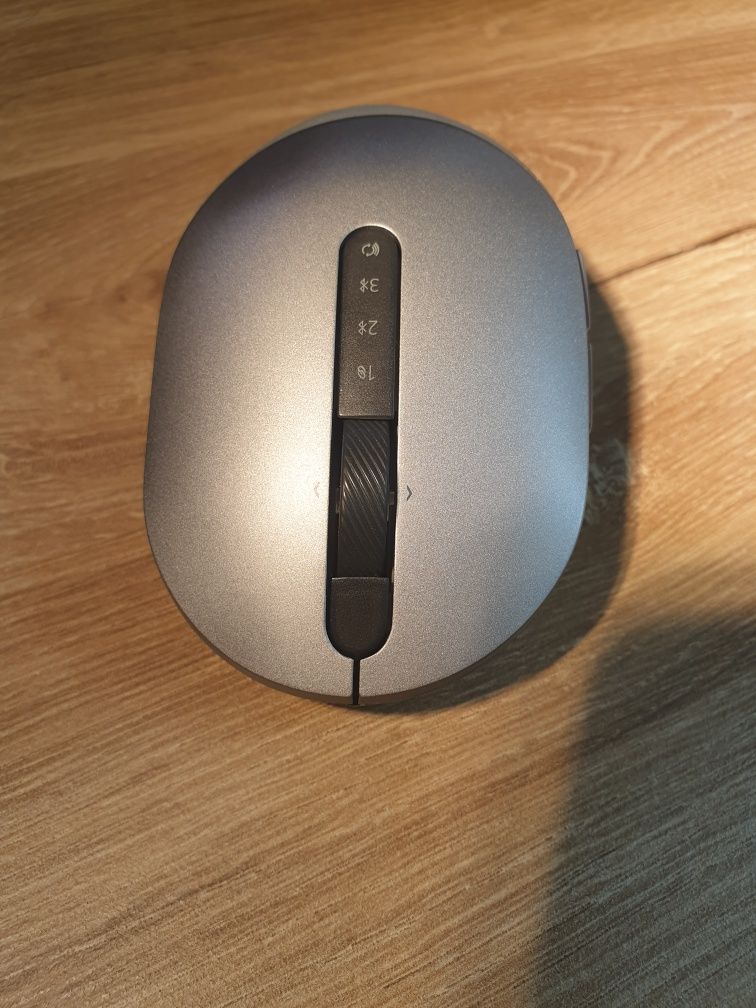 Mysz bezprzewodowa Dell do różnych urządzeń — MS5320W