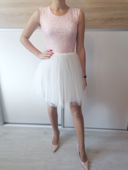 Sukienka różowa tiulowa