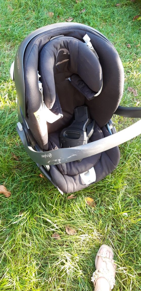 Nosidełko Cybex isofix adaptery do odświeżenia