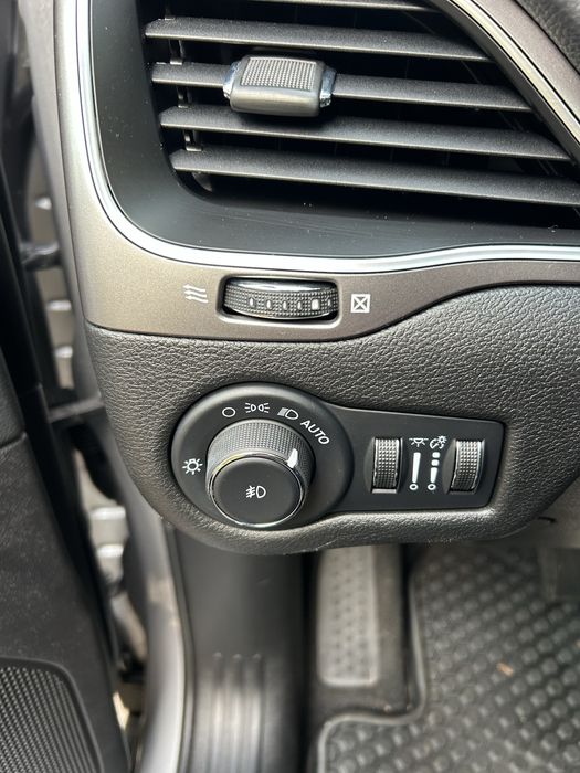 Jeep Cherokeee 2020 3.2