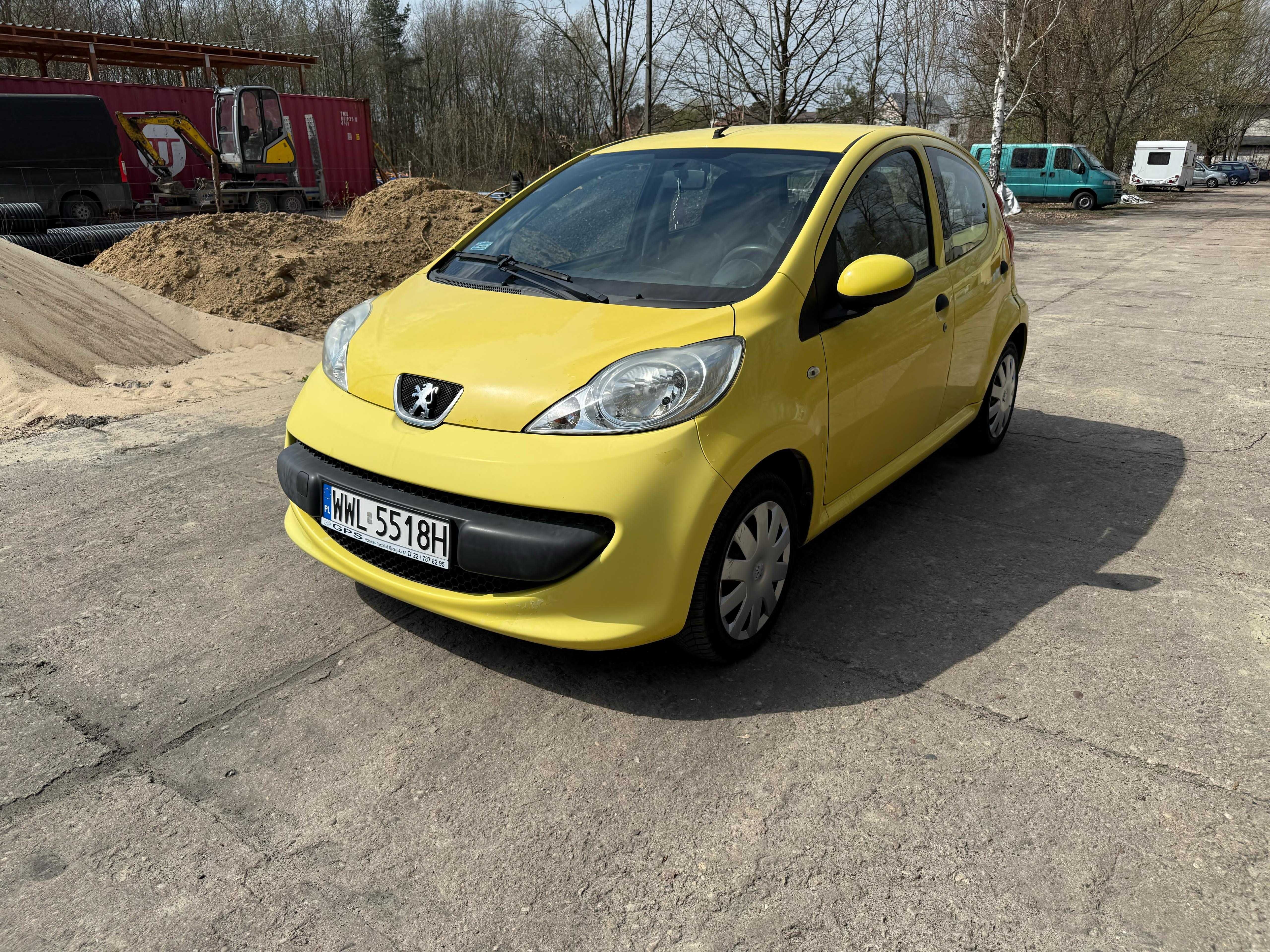Peugeot 107 - małe, oszczędne auto miejskie