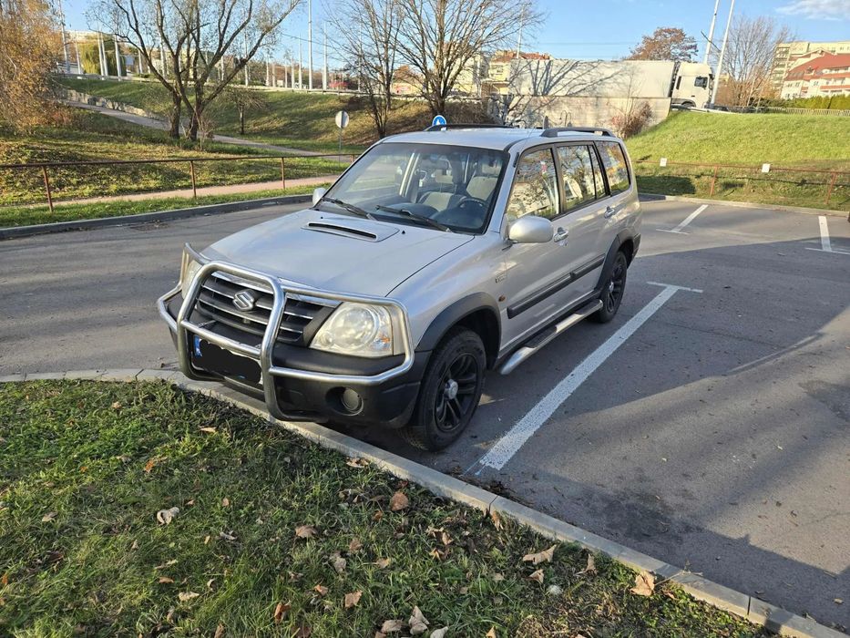 Suzuki Grand Vitara Suzuki Grand Vitara XL.7 2.0 HDi 5-osobowa