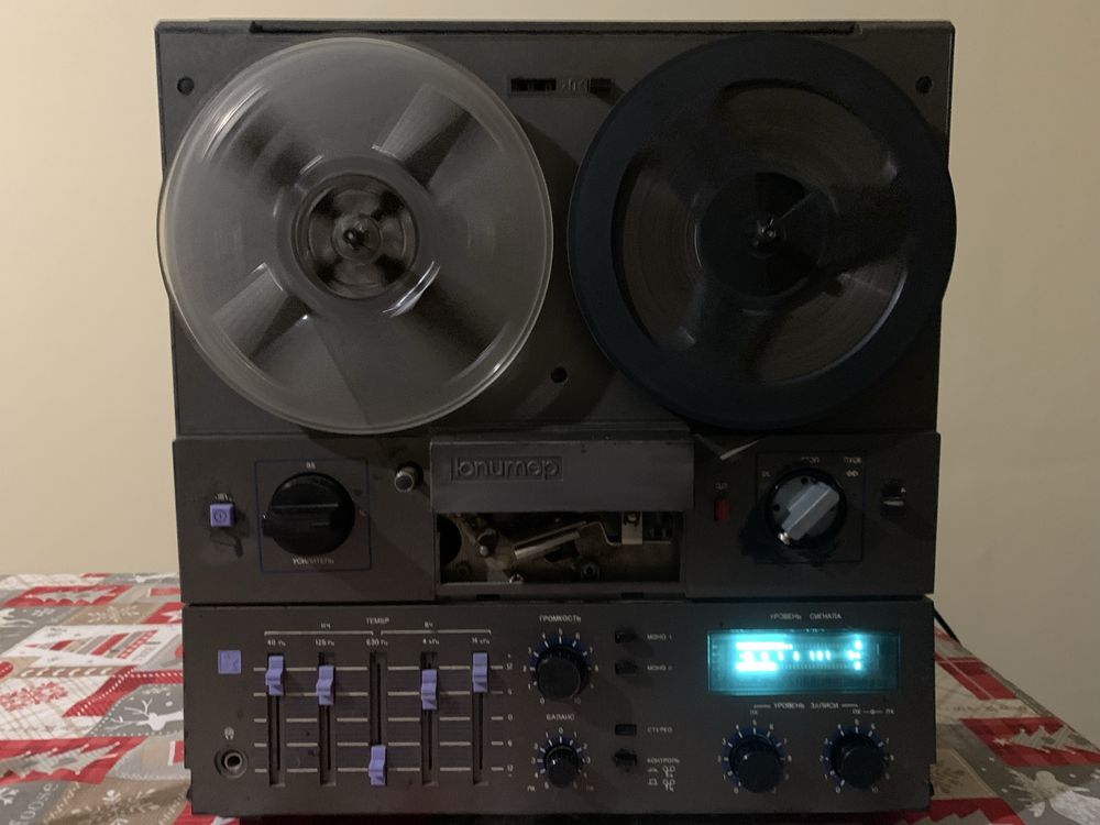 Катушечный магнитофон Юпитер МК-106С