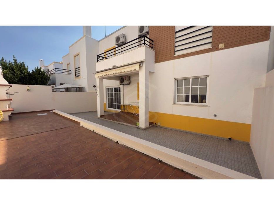 Moradia T4 perto do centro de Tavira, Algarve