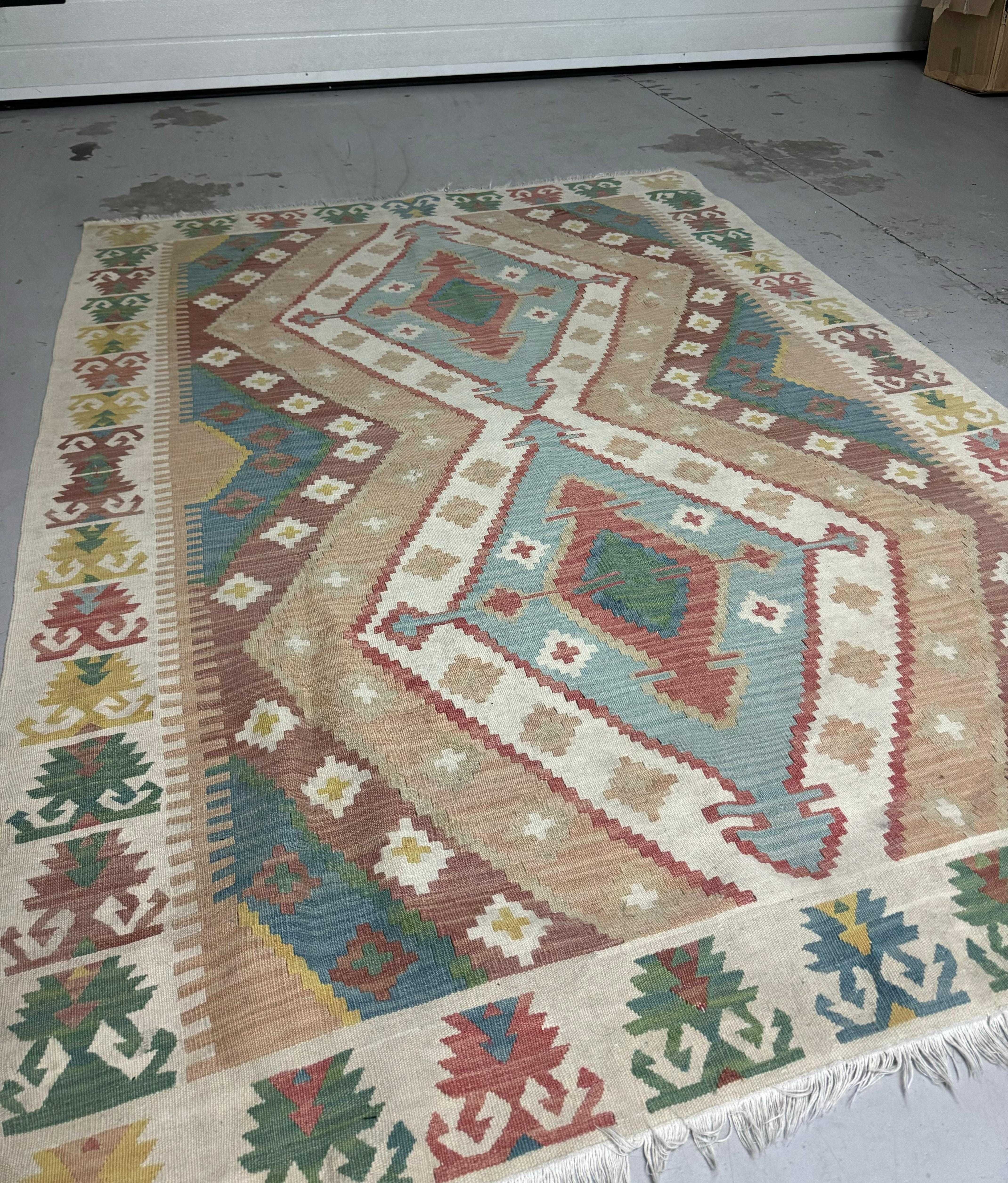 Tapete Kilim Bege Pérola Autêntico 140x200cm em excelente estado