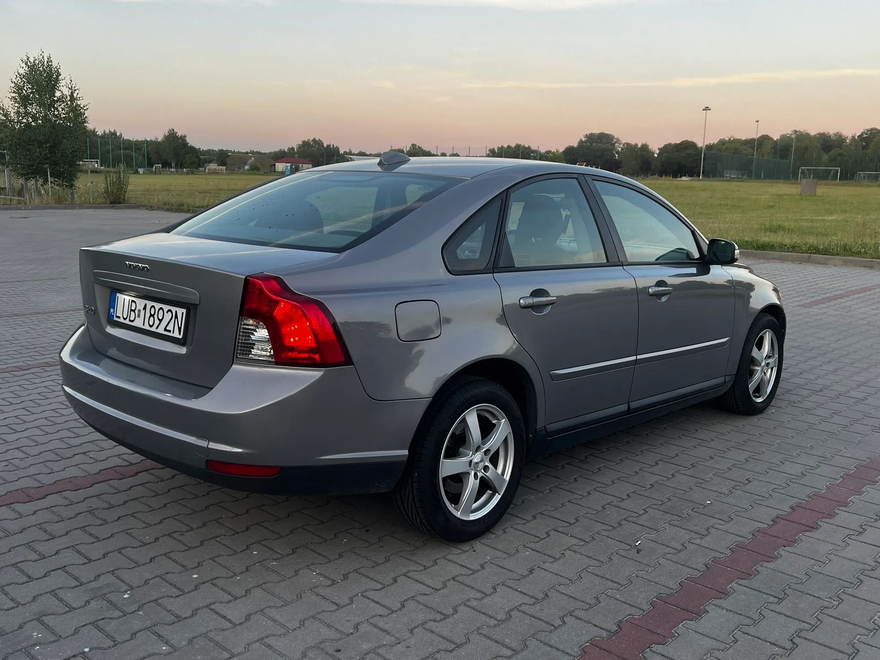Volvo S40 Salon Polska | Kinetic | Polift | Świeży przegląd i ubezpieczenie