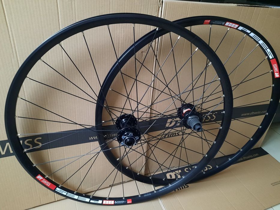 Nowe koła 29 dt swiss novatec bardzo mocne maszynowe łożyska