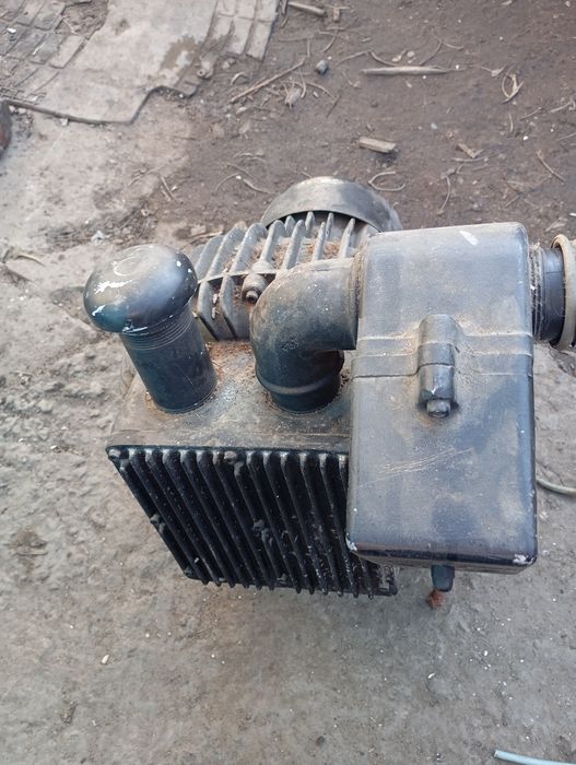 Продам промышленую вихревую воздуходувку.