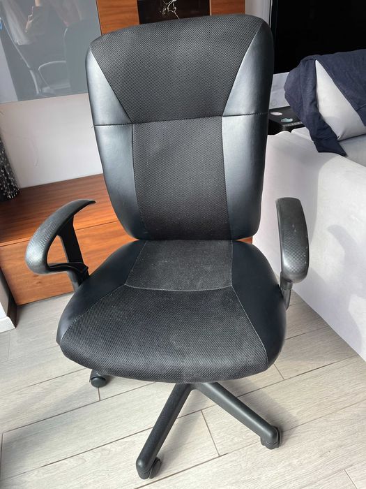 Fotel biurowy Biurowe krzesło obrotowe JYSK Sunds