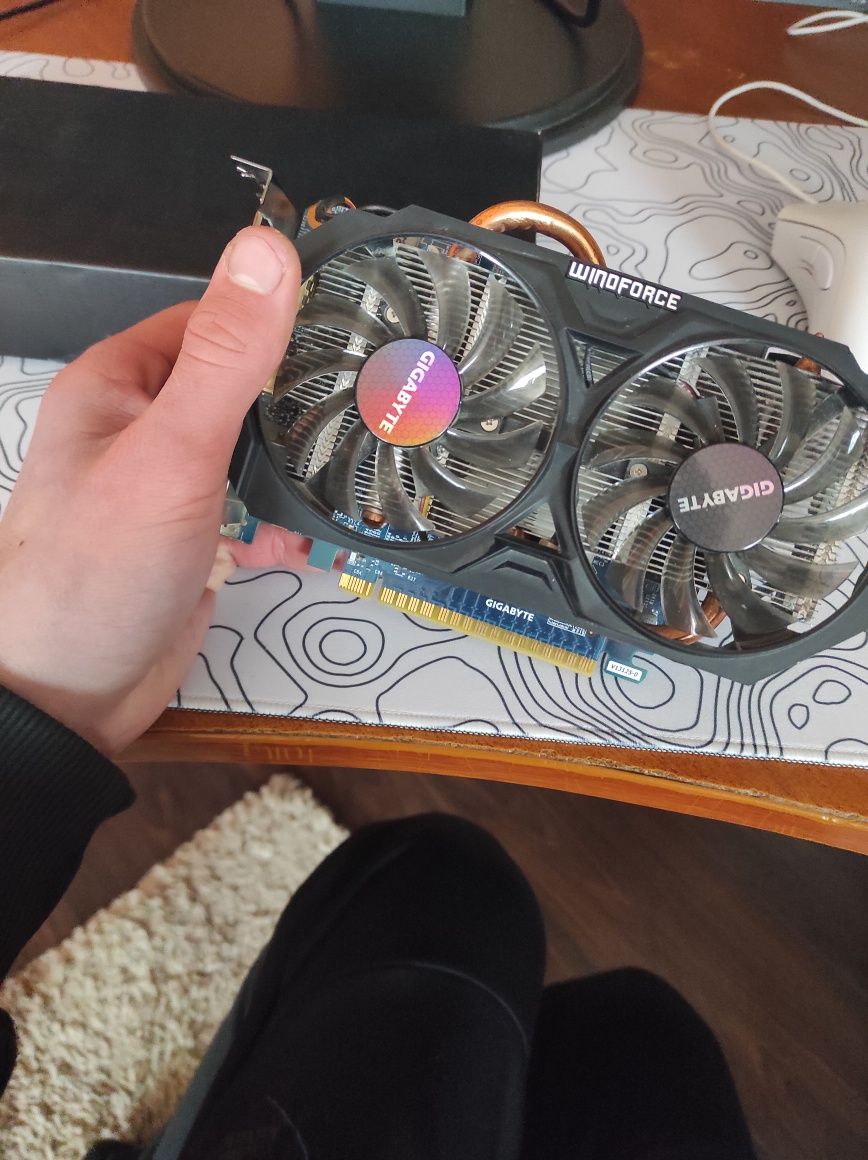 Продам відеокарту GTX 750 TI