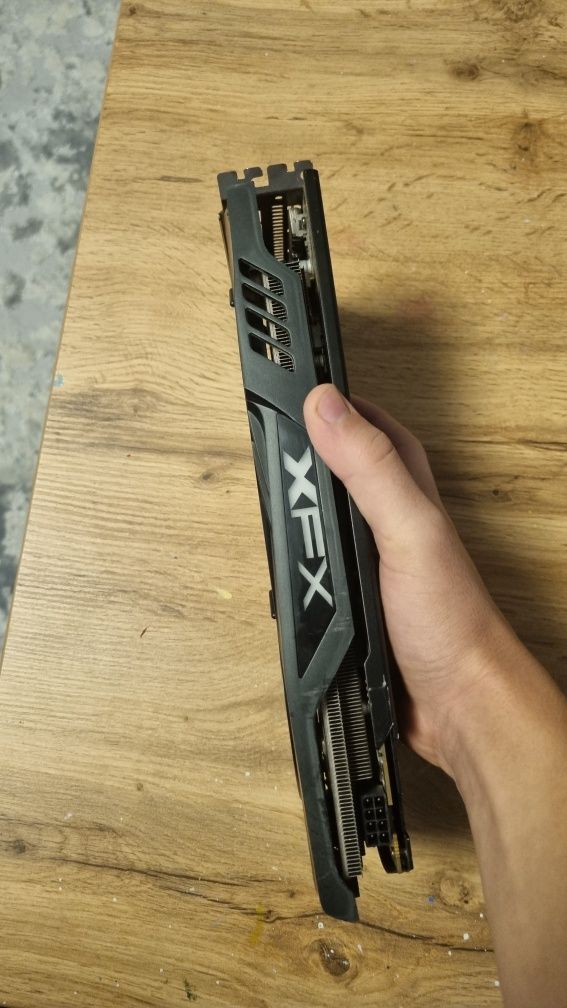 Продам rx 480 8g xfx