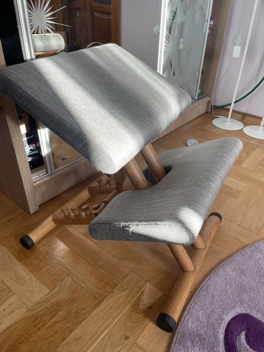 Ортопедичне крісло