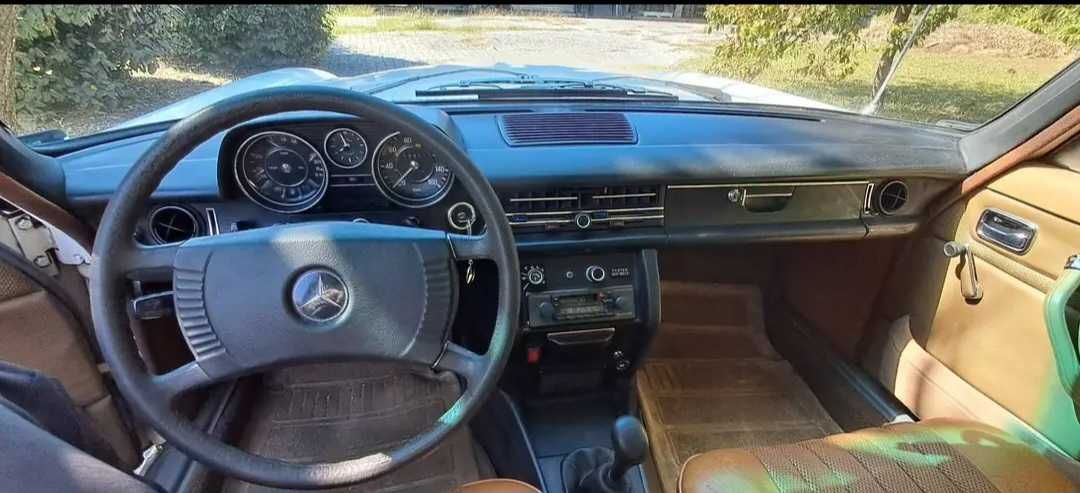 Mercedes w115 240d USA