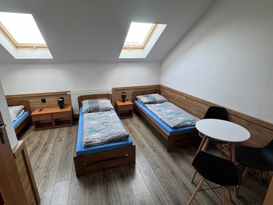 Komfortowe Pokoje Kwatery Pracownicze Noclegi TV Wi-Fi Łazienka