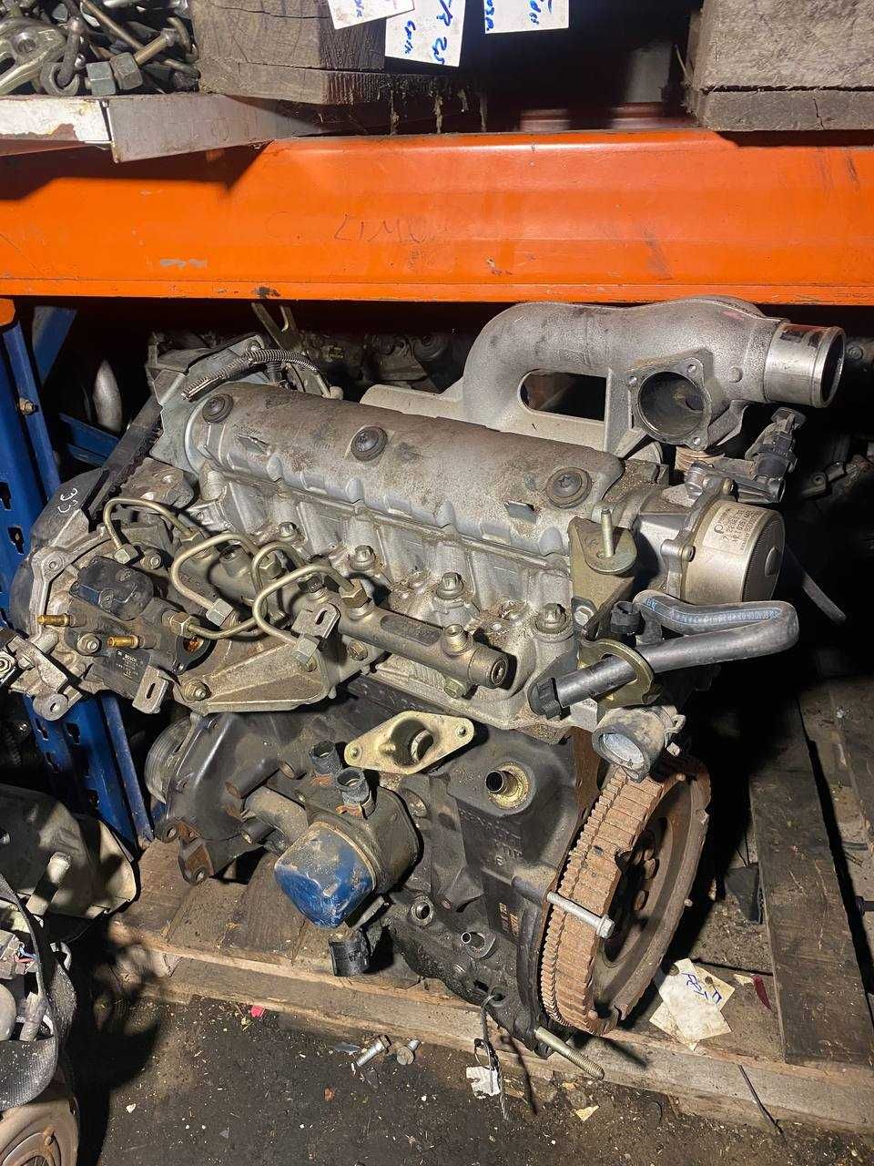 Мотор Двигун Renault Scenic, RX4, Megane, Laguna 1.9 F8T 732, 733, 740