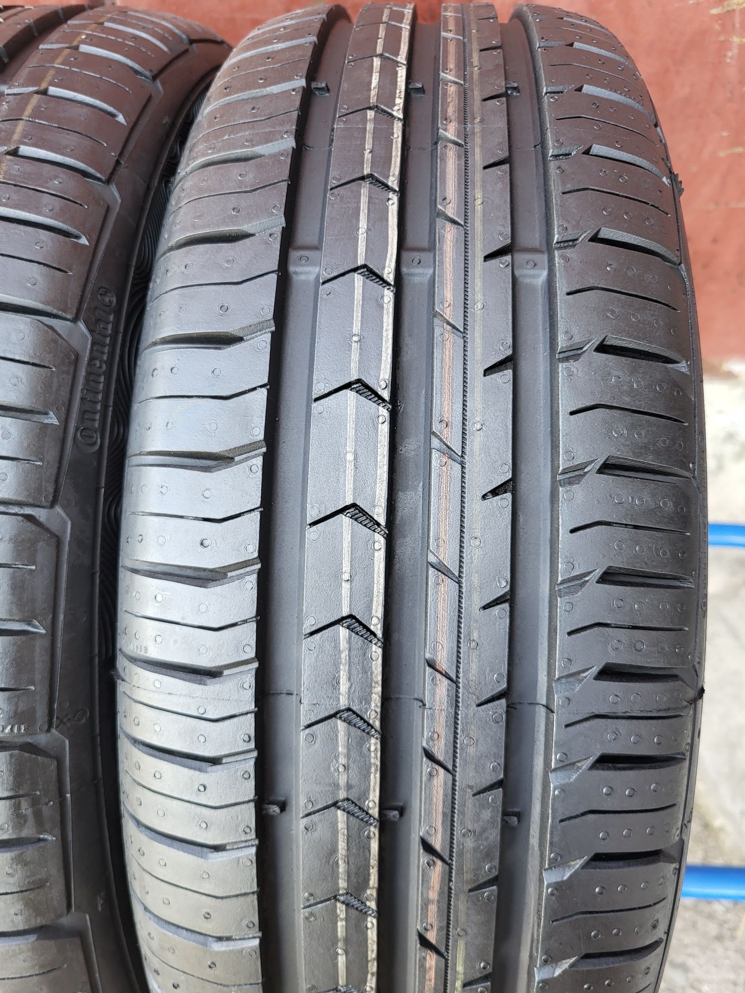 185/60/15 R15 Continental ContiPremiumContact 5 4шт ціна за 1шт шини