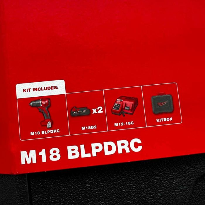 Аккумуляторная ударная дрель-шуруповерт MILWAUKEE (BLPDRC-202C)