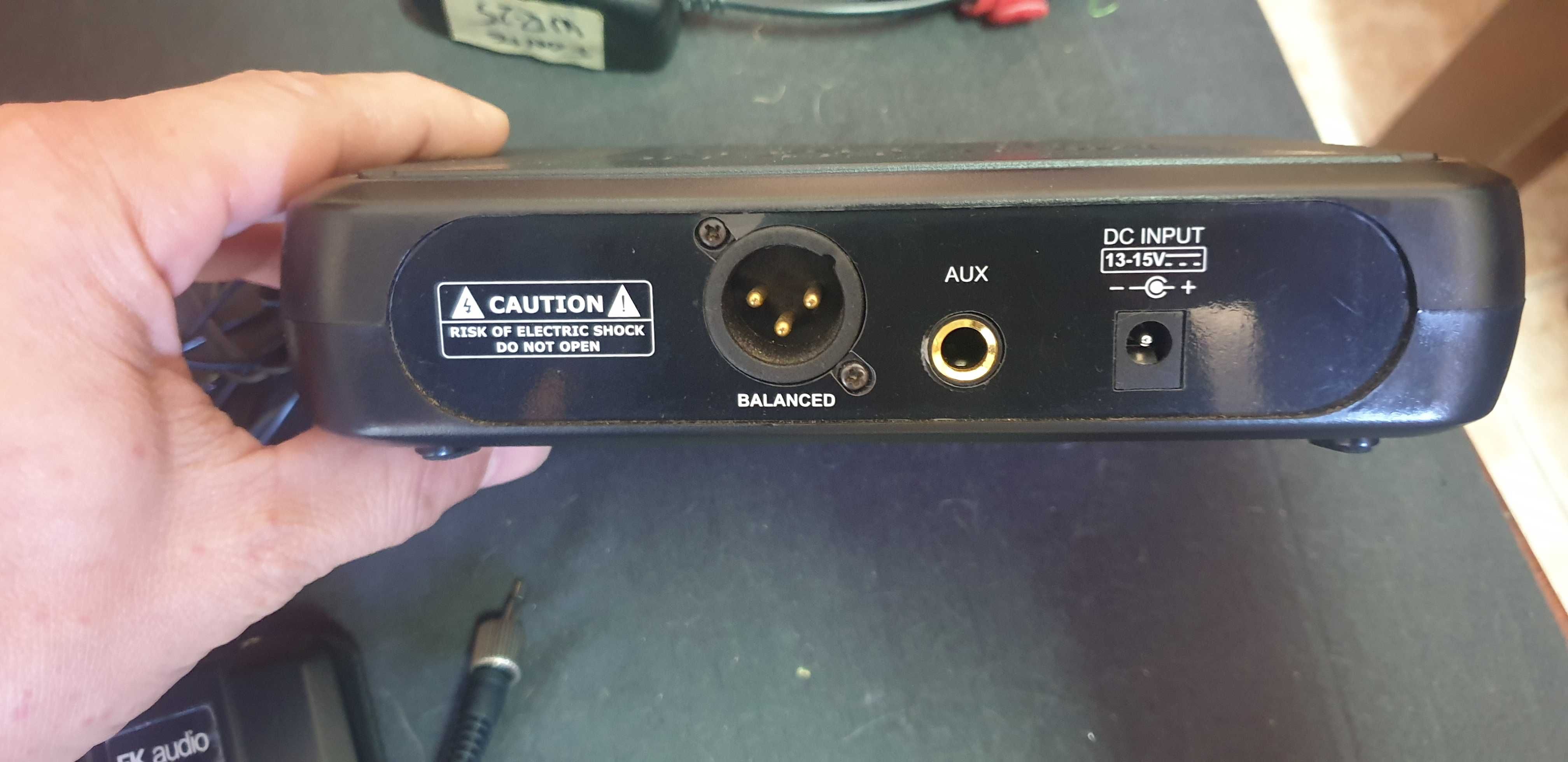 Sistema EK Audio Microfone Lapela Sem Fio