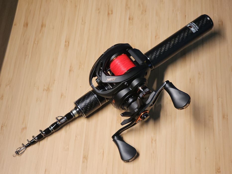 Wędka casting i multiplikator.