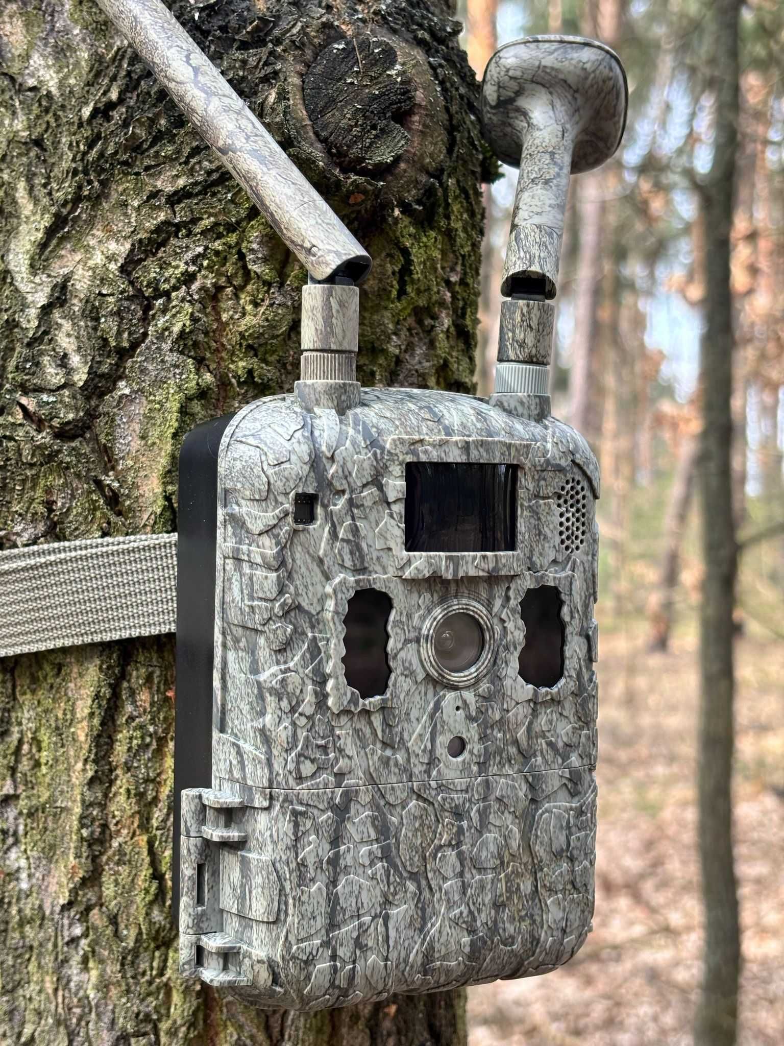 Fotopułapka B4HUNT X7 GPS+Panel solarny+24 000 mAh aku +karta 32 GB