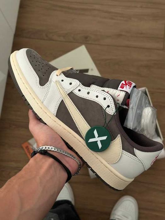 Buty Trampk Jordan_1_Retro_Low_OG_SP Travis Scott Reverse Mocha R.39