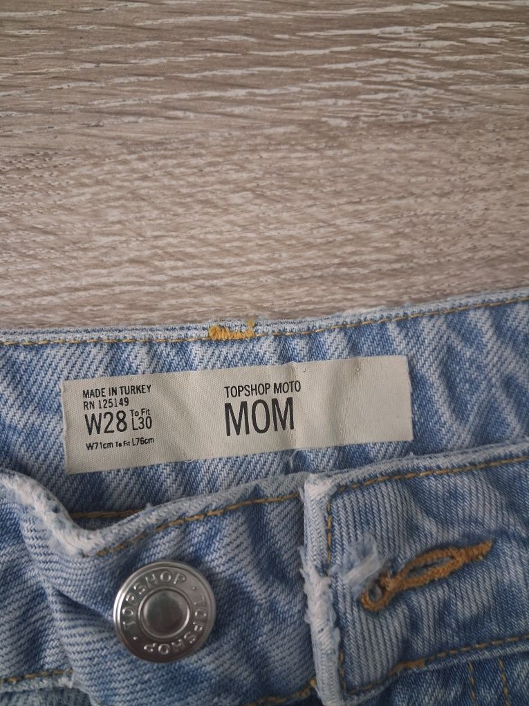 Продам  жіночі джинси Topshop  MOM р.38