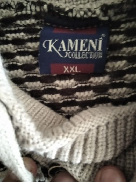 Светр чоловічий чи для підлітка.