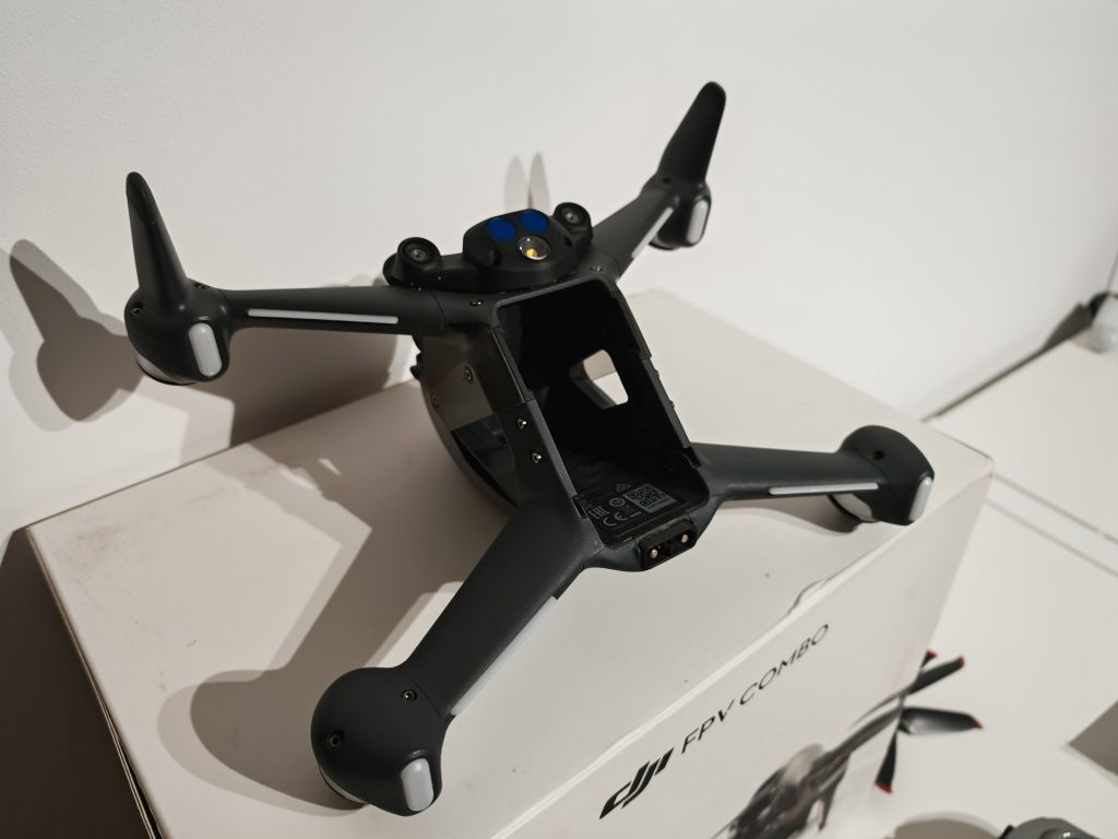 Dji fpv bardzo dobry stan remote controller 2