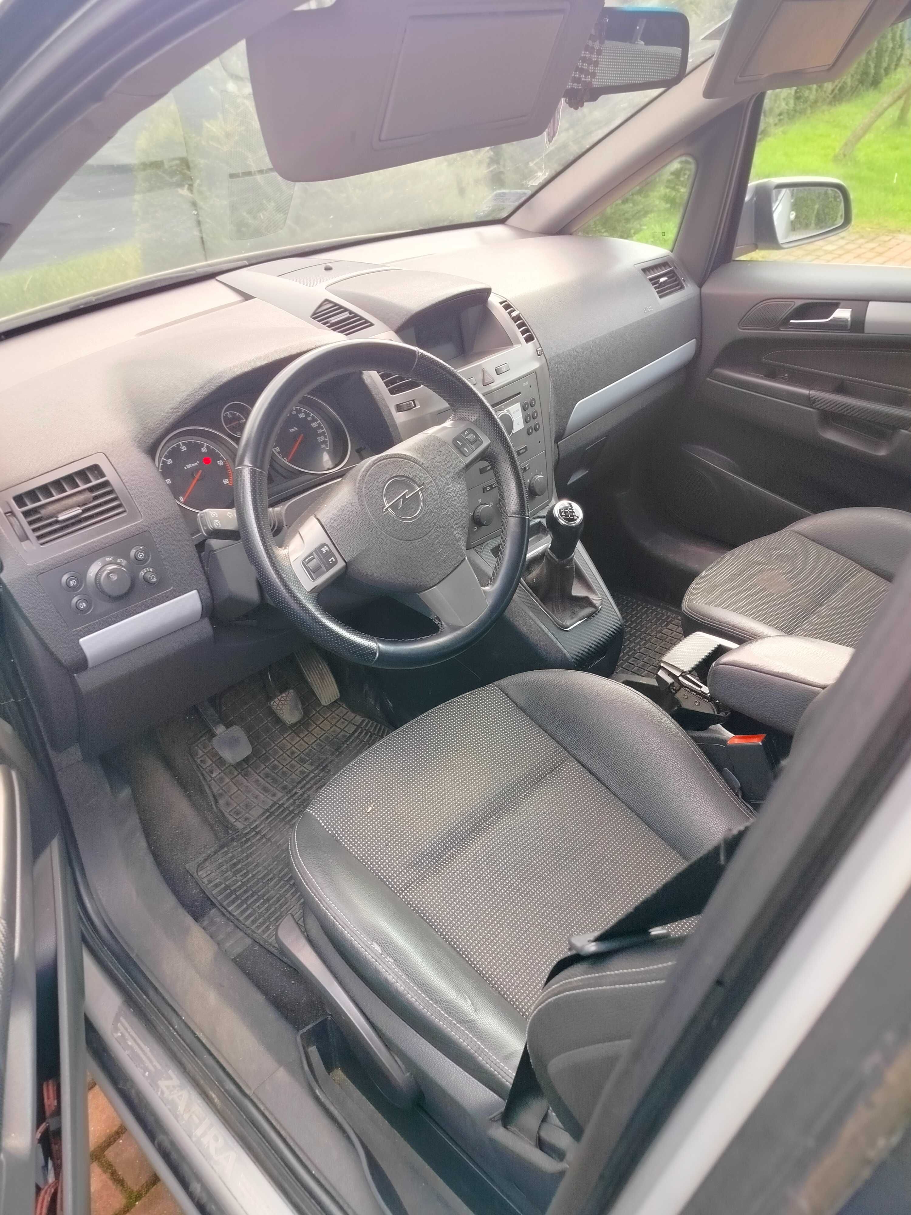 Opel Zafira Cosmo 7-Osobowy, Silnik 1,9