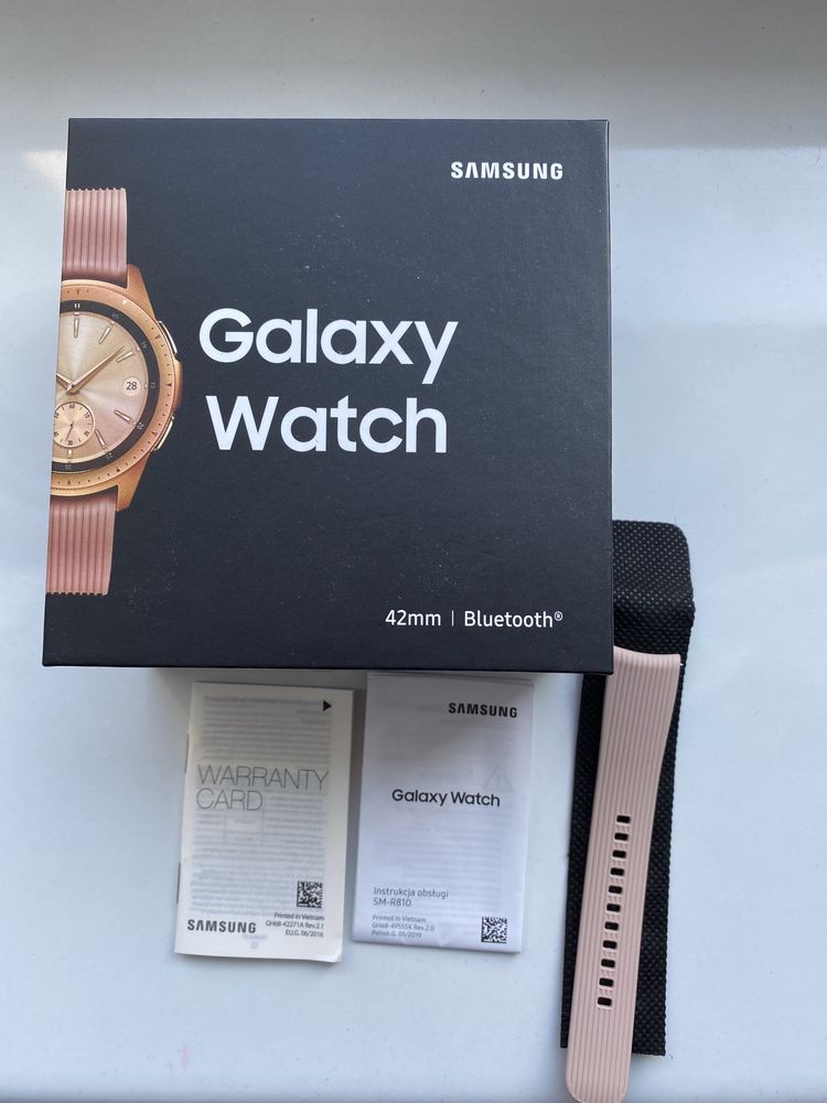 Samsung Galaxy watch rose gold