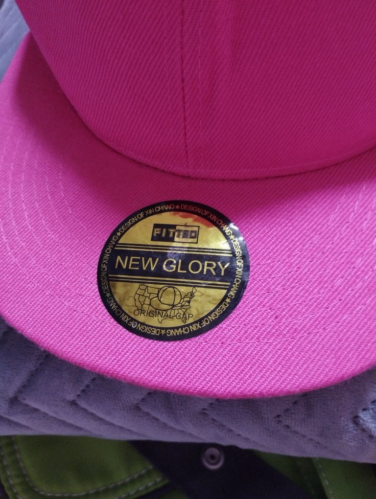 Nowa czapka z daszkiem, różowa, damska młodzieżowa