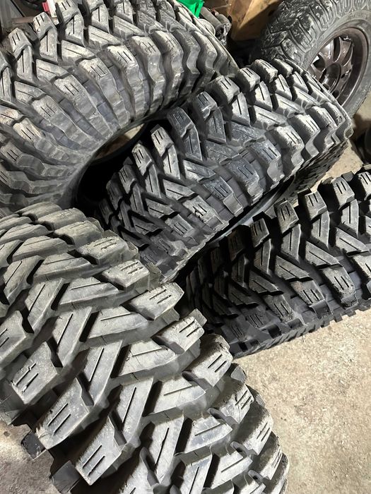 Резина, шини Maxxis Trepador M8060 37 12.5 R16 Patrol, Pajero, Toyota