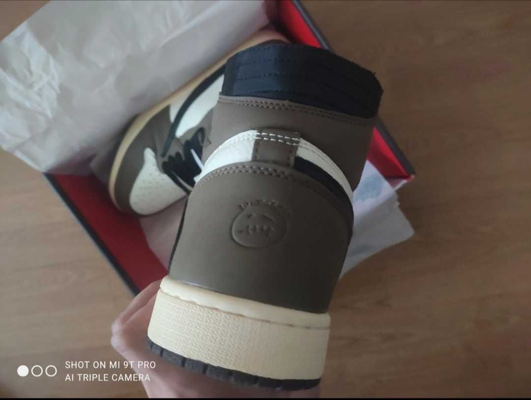 Jordan 1 Travis Scott Mocha (Deadstock)-New, Never Worn