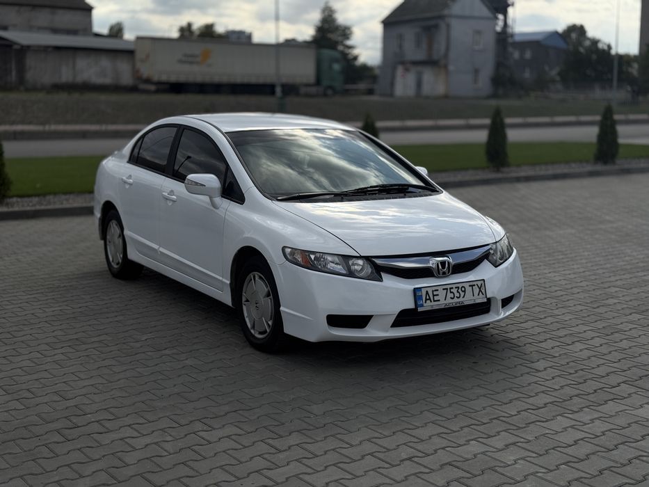 Продам Honda civic 4D
