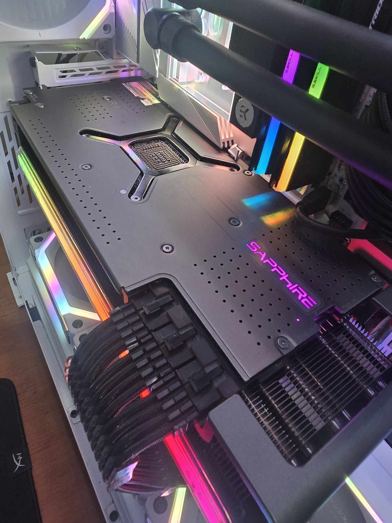 Gráfica Sapphire Nitro+ Radeon RX 7900 XTX Gaming OC Vapor-X 24GB GDDR