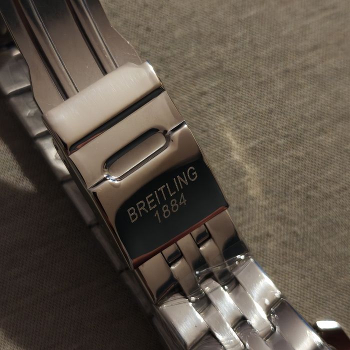 Breitling Navitimer B01 Chronograph