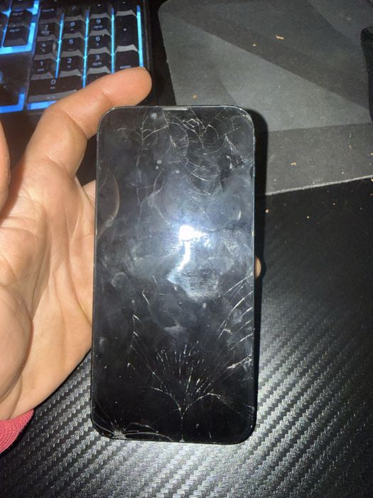 iPhone 14 Avariado/Para Peças